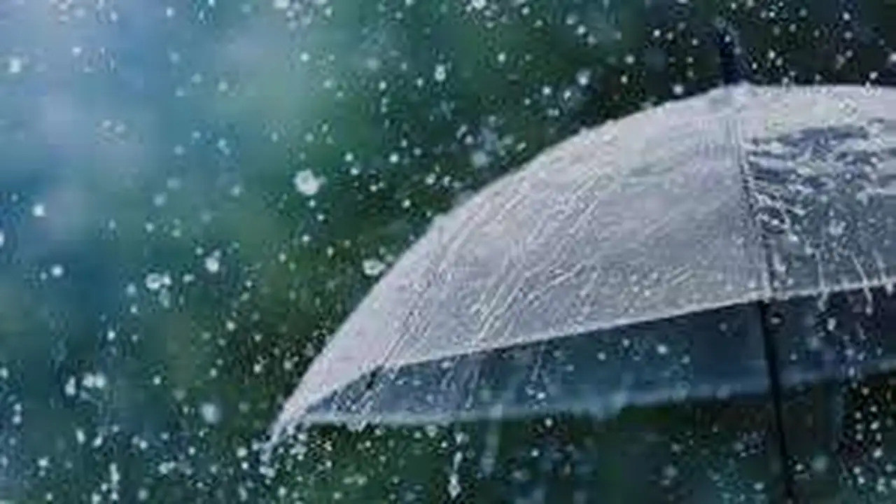 الأرصاد الجوية الكويتية تمدد حالة الأمطار الرعدية حتى منتصف ليل الأحد المقبل